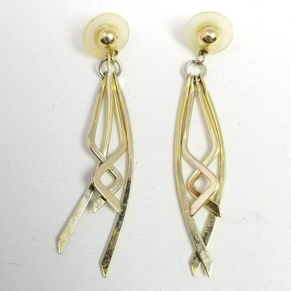 Vintage 2 Inch Long Gold Tone Dangle Stud Earrings, Fringe Lightweight, Estate - Picture 1 of 6
